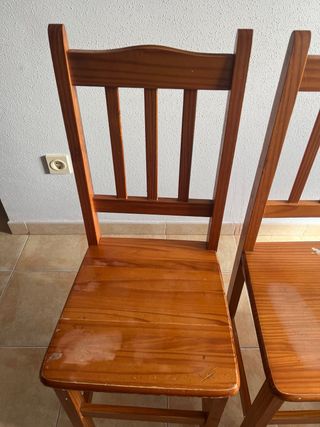 Juego de 3 sillas de madera