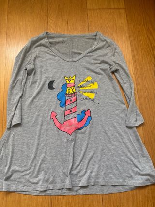 Camiseta gris oversize Sanla