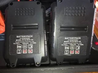 Taladro percutor 21V con 2 baterías