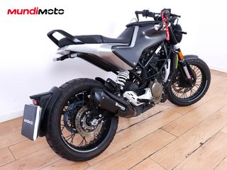 HUSQVARNA SVARTPILEN 125 ABS