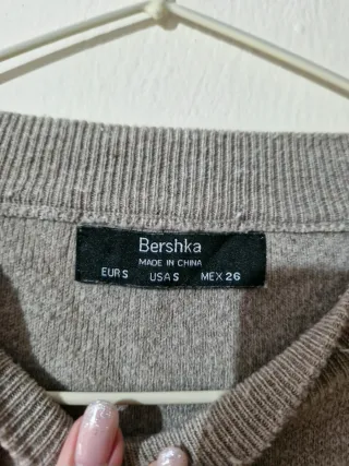 Jersey Bershka marrón