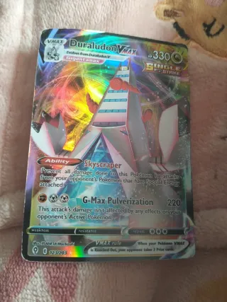 Carta Pokémon Duraludon VMAX 123/203