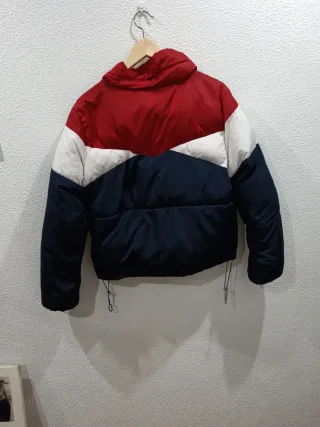 Cazadora acolchada tricolor