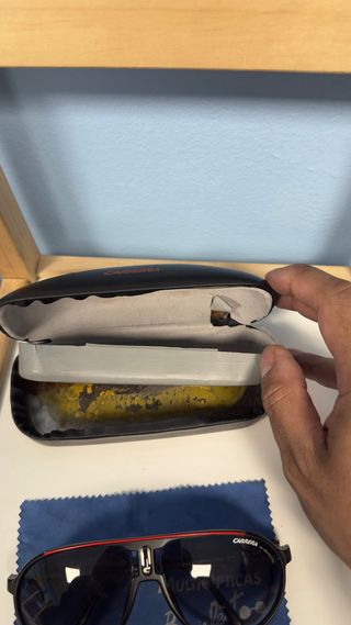 Gafas de Sol Carrera Aviador Negro Rojo