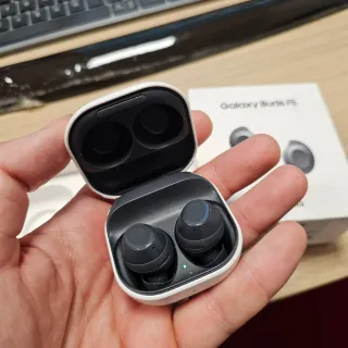 Samsung Galaxy Buds FE Negros