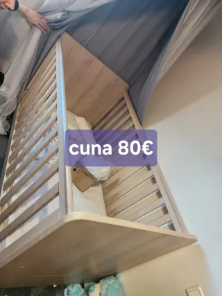 Cuna, sofa, mesa 4sillas, tobogan, lampara,