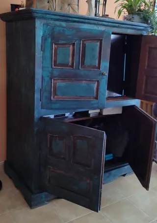 Armario indio antiguo de teca