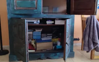 Armario indio antiguo de teca