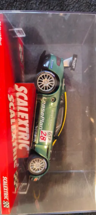 Aston Martin DBR9 Tecnitoys Scalextric