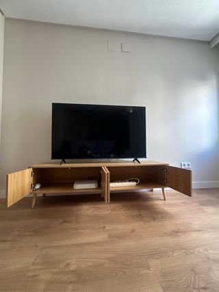 Mueble TV madera nórdico