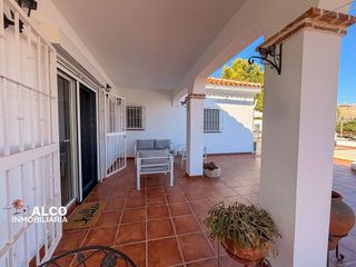 Chalet en venta en Viñuela