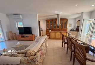 Chalet en venta en Viñuela