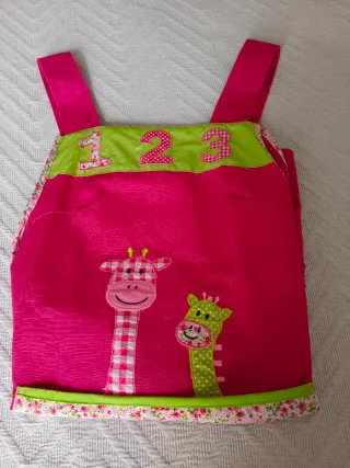 Pichi Maestra Infantil-guardería