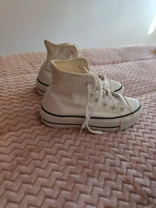 Zapatillas Converse Plataforma Blancas.