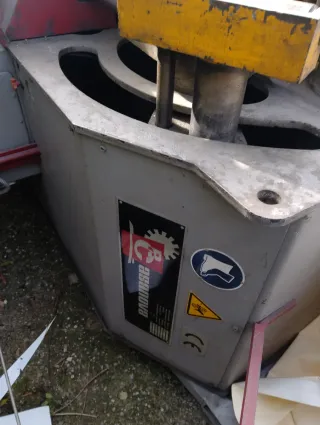 Curvadora industrial