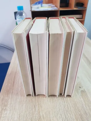 Lote de libros circulo universidad. Varios autores