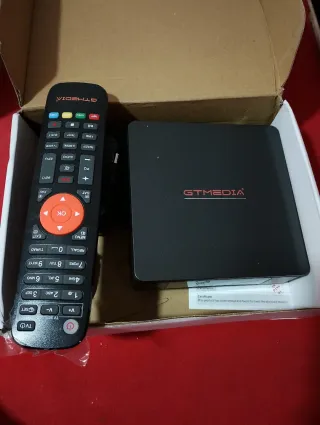 Receptor VTNIU V9 Prime Satélite