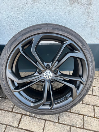 Llantas 19” VW Golf GTI Reifnitz TCR