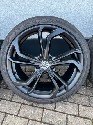 Llantas 19” VW Golf GTI Reifnitz TCR