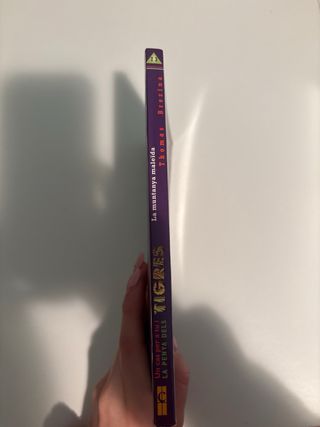 La muntanya maleïda (Equipo tigre) (Catalan Edi...