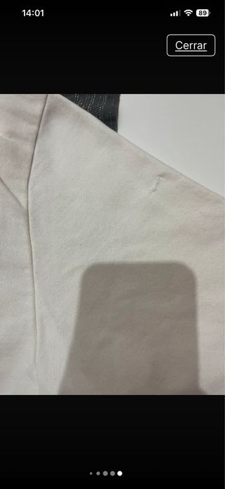 Sudadera Scalpers blanca con calavera