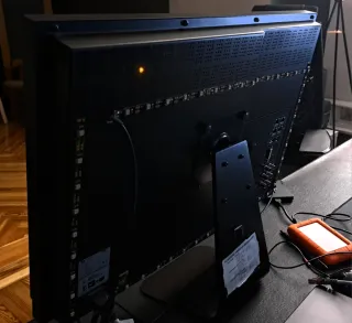 Monitor OLED Flanders Scientific DM250