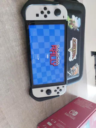 Nintendo Switch OLED Bianca e Nera