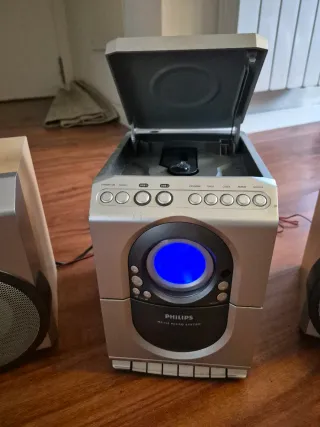 Minicadena Philips Beige y Plata