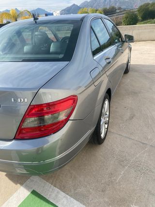 Mercedes-Benz Clase C  C200  CDI BE AVANTGARDE