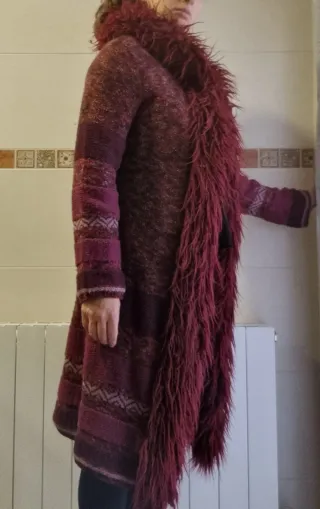 Chaqueta Zara con capucha y pelo