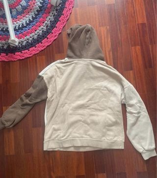 Sudadera con capucha patchwork