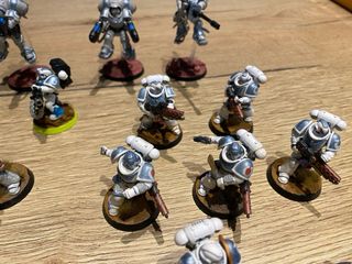 Ejército Warhammer pintado