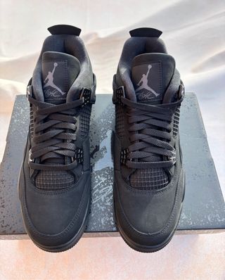 Air Jordan Retro 4 Black Cat (2025)