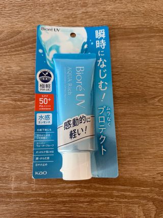 Biore UV Aqua Rich Protector Solar SPF 50+++ Japón