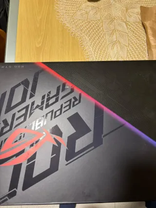 Portátil ASUS Negro/Gris más cargador