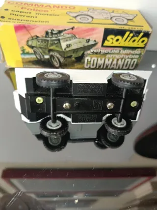 Solido Commando Police