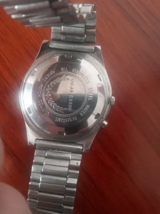 Reloj Racer Vintage Dorado y Plateado