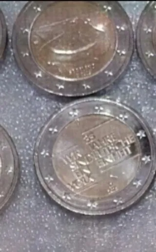 Lote 28 monedas 2025 Varios Países