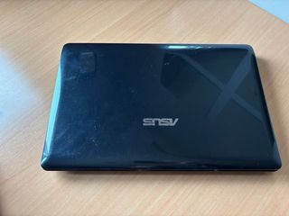 Portátil Asus Negro para Piezas con cargador OFERT