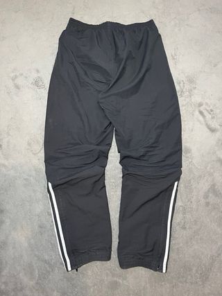 Pantalón Cortavientos Adidas Negro