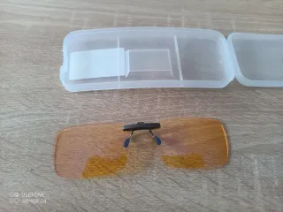 Cubre gafas clip-on naranja