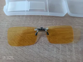 Cubre gafas clip-on naranja