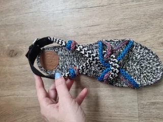 Sandalias NUEVAS de Bimba y Lola - Talla 39