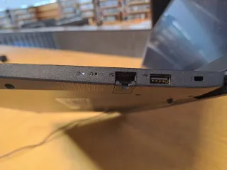 Portátil Lenovo Negro