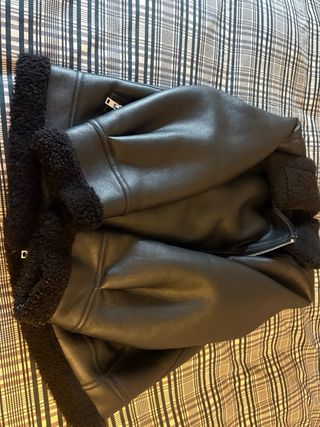 Chaqueta borreguito Mango Talla L Mujer