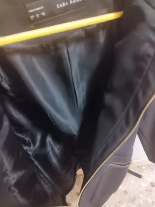 Elegante abrigo Zara negro