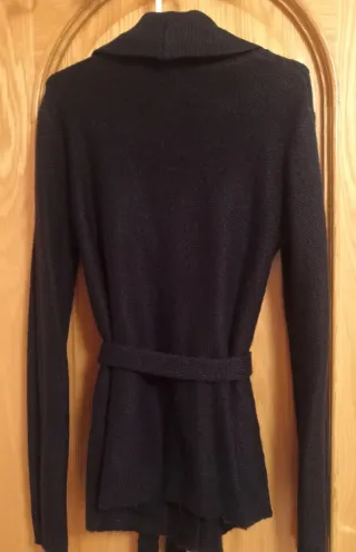 Chaqueta Oysho lana azul marino con lazada