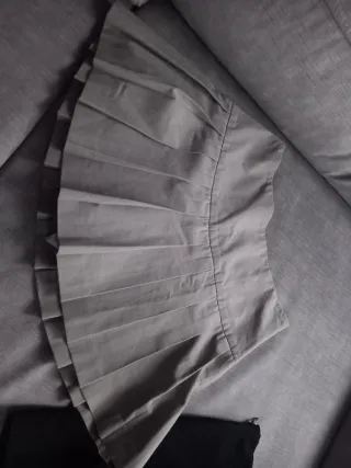 2 Minifaldas pantalón Zara grises