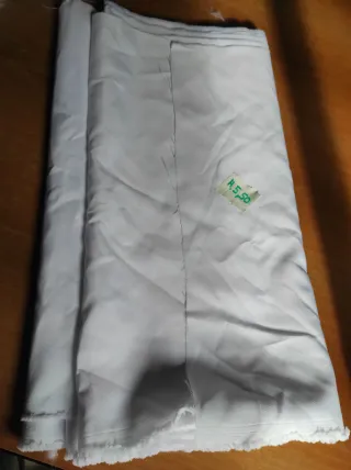 Scampolo cotone bianco 55x5,50m.