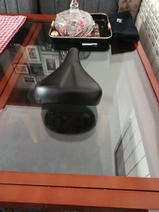 Sillín de bicicleta negro